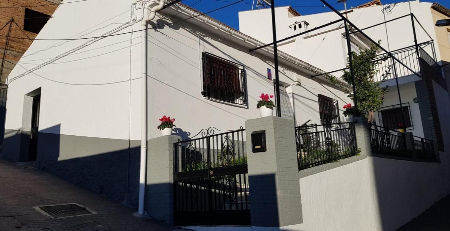 Casa Rural Maria Pinos Genil Dış mekan fotoğraf